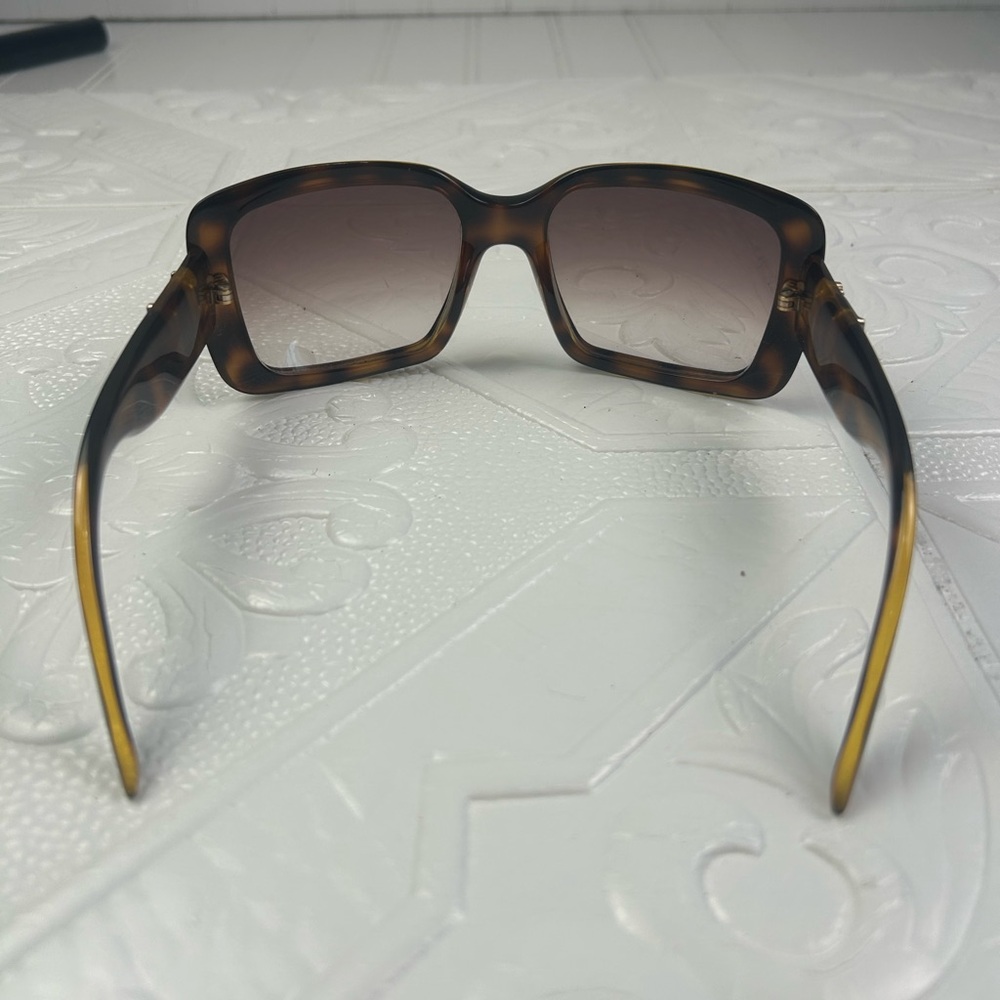 Christian Dior Womenโs Sunglasses Tortoise Shell Oversized SquareGradient Lenses - Picture 6 of 8